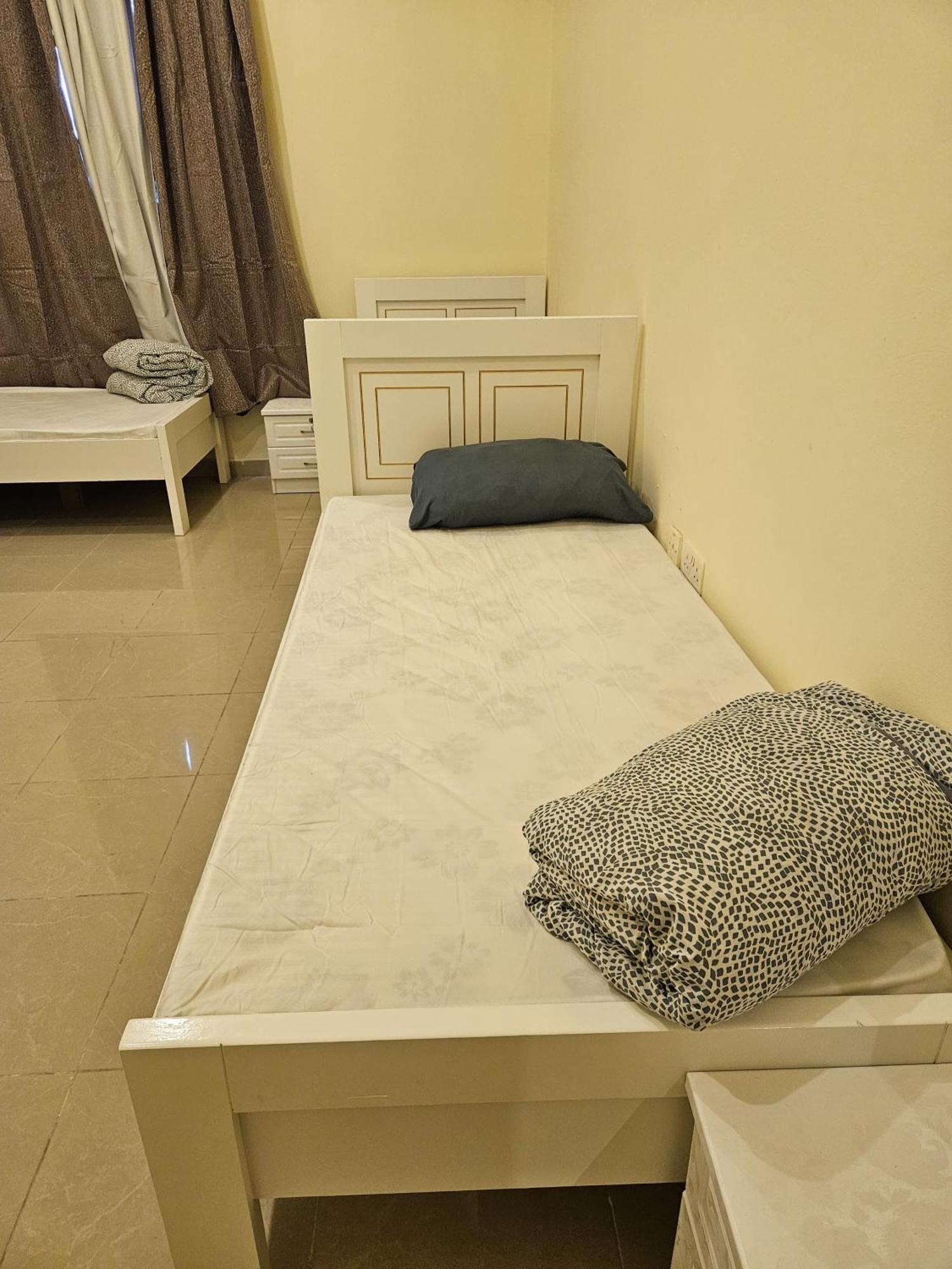 Paradiso Backpackers Nest 아부다비 외부 사진